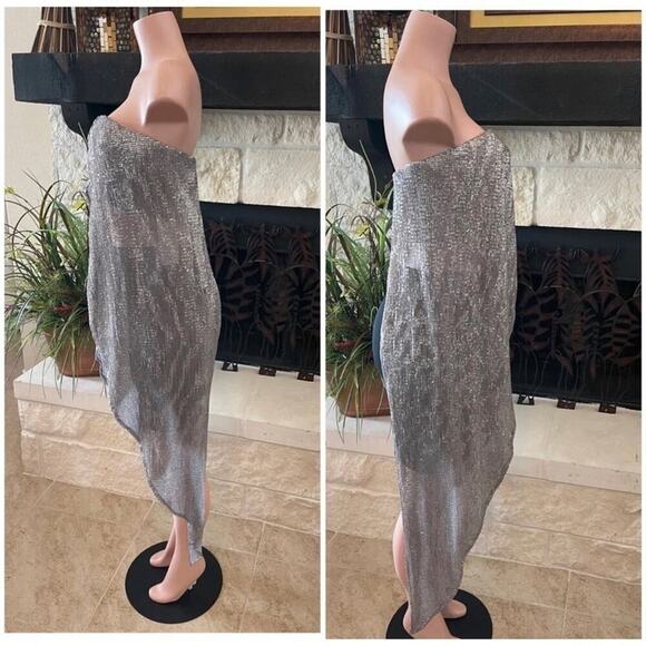 #T183 Lavish Alice Great Lengths Sequin Top NWT SZ 2 - Picture 5 of 5